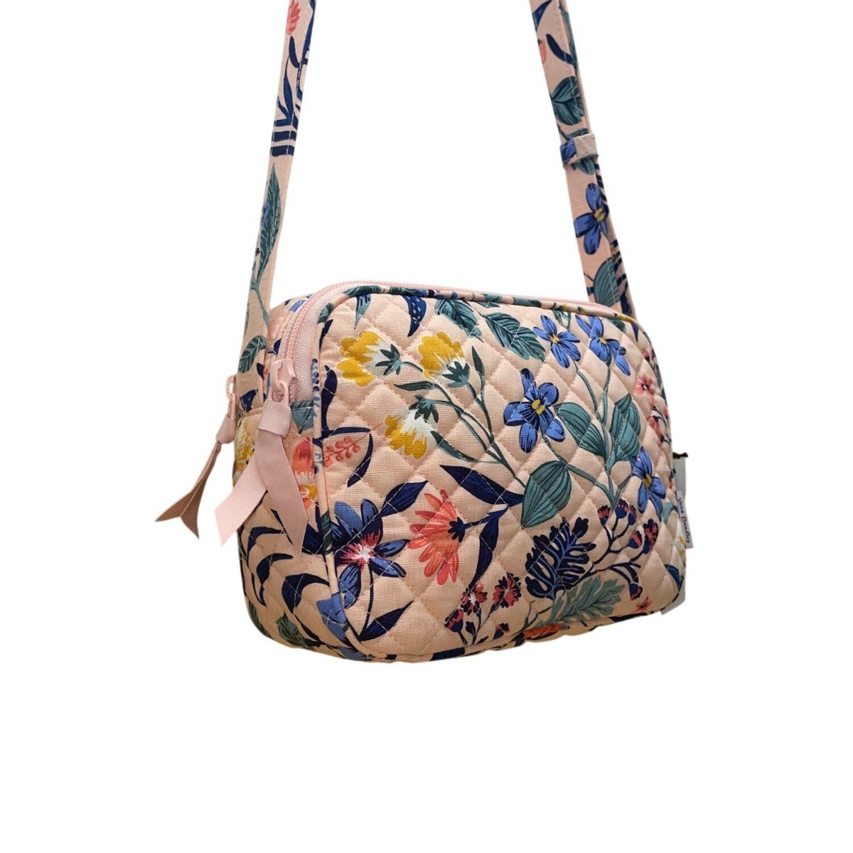 Vera Bradley Women’s Pink Quilted Floral Adjustable Strap Evie Crossbody Bag