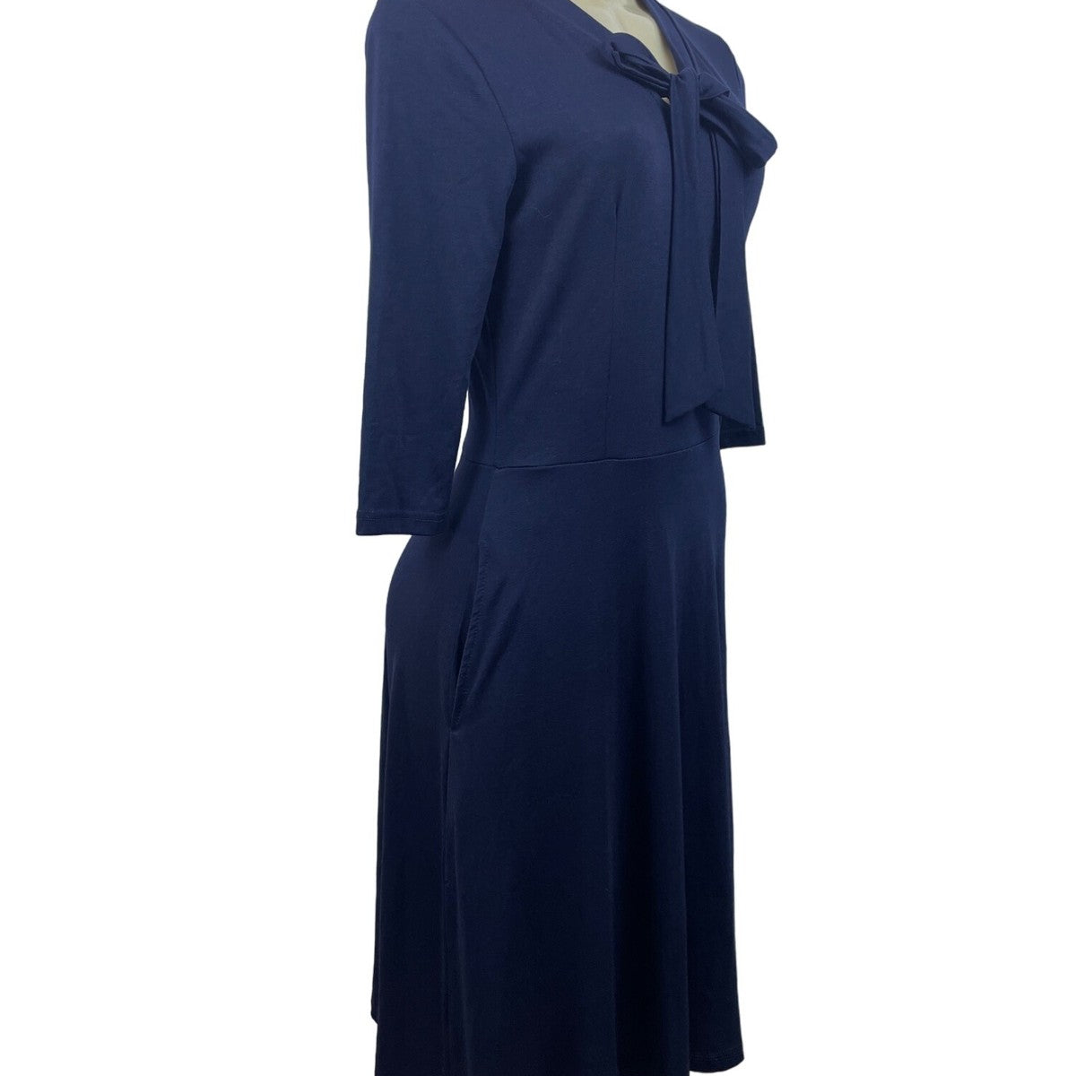 Navy Blue Womens Knit Dress With Bow Front & Pockets Soft Comfortable Medium Siz