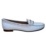 Driver Club USA Women’s White Grainy Leather Maple Ave Moccasin Shoes Size 11