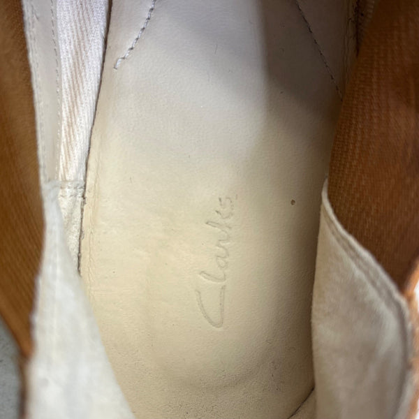 Clark’s Women’s Tan Suede Edenvale Page Slip-On Ankle Boots Size 9M