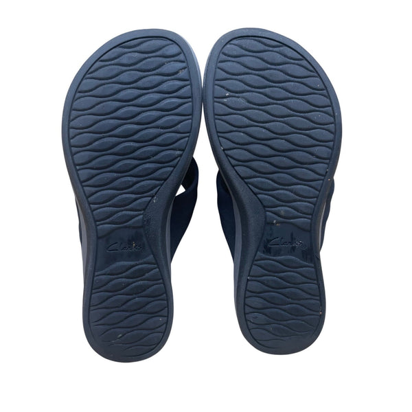 Cloudsteppers By Clarks Women’s Gray & Black Straps Slip-On Sandals Size 5.5