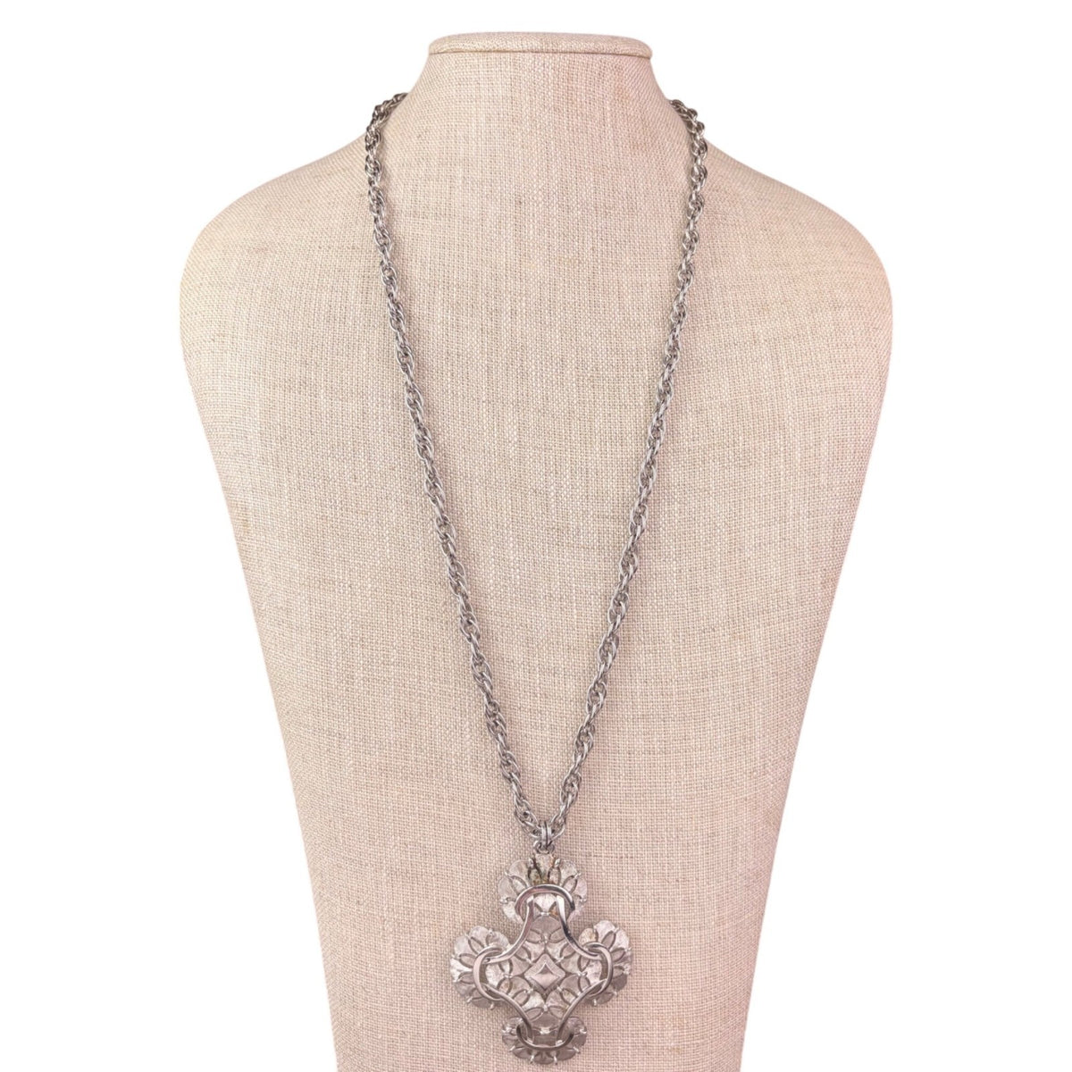 Trifari Womens Silver Tone Metal Cross Pendant Necklace  Chain Vintage Design
