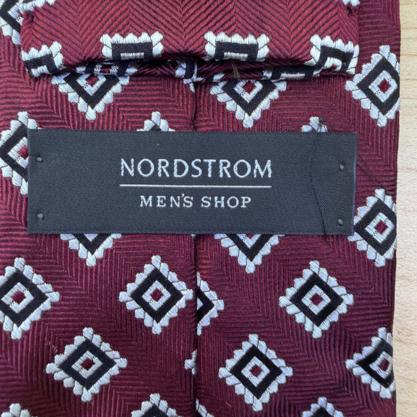 Nordstrom Mens Burgundy 100% Silk Tie With Diamond Pattern