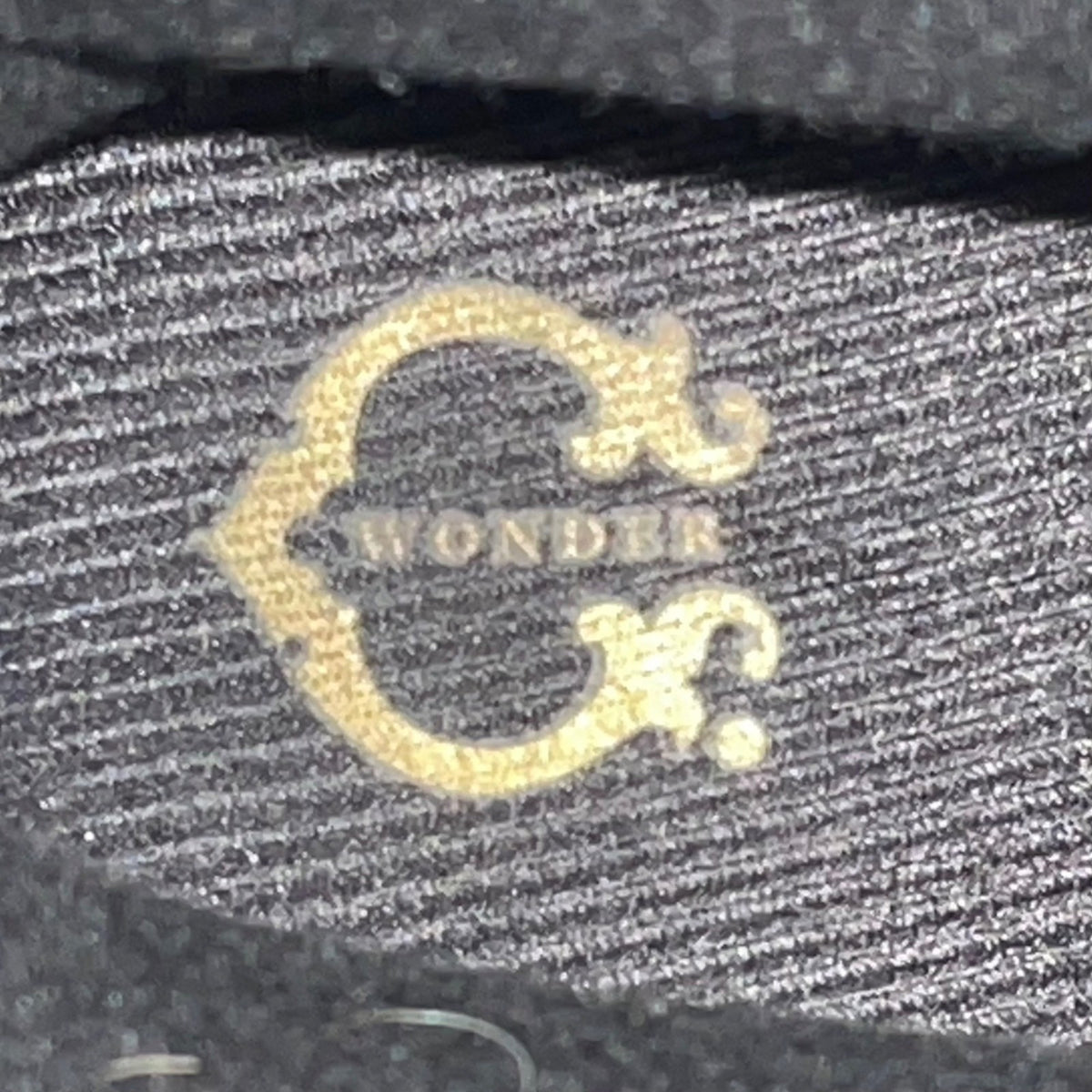 Wonder Women’s Black Croc Embossed Rubber Slip-Resistant Rain Boots Size 6