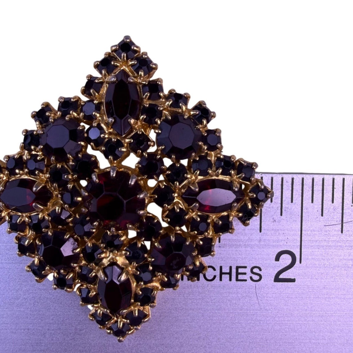 Bohemian Garnet Gold-Tone Metal Vintage Brooch Red Stones Intricate Design