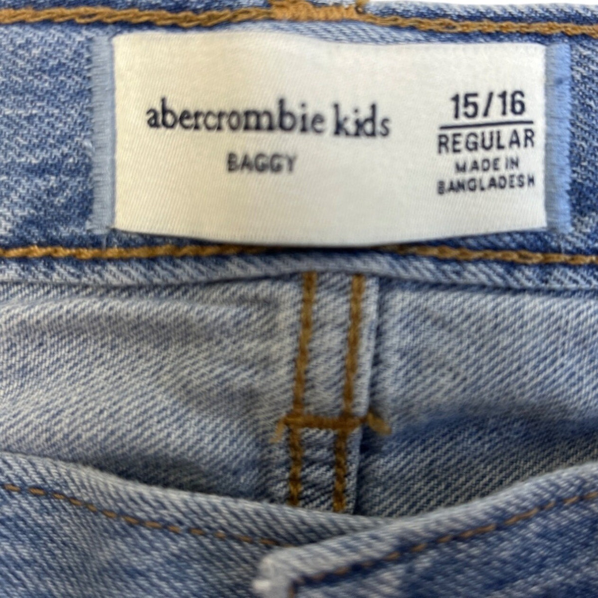 Abercrombie Kids Medium Wash Baggy Jeans Szize 15/16 Regular - New
