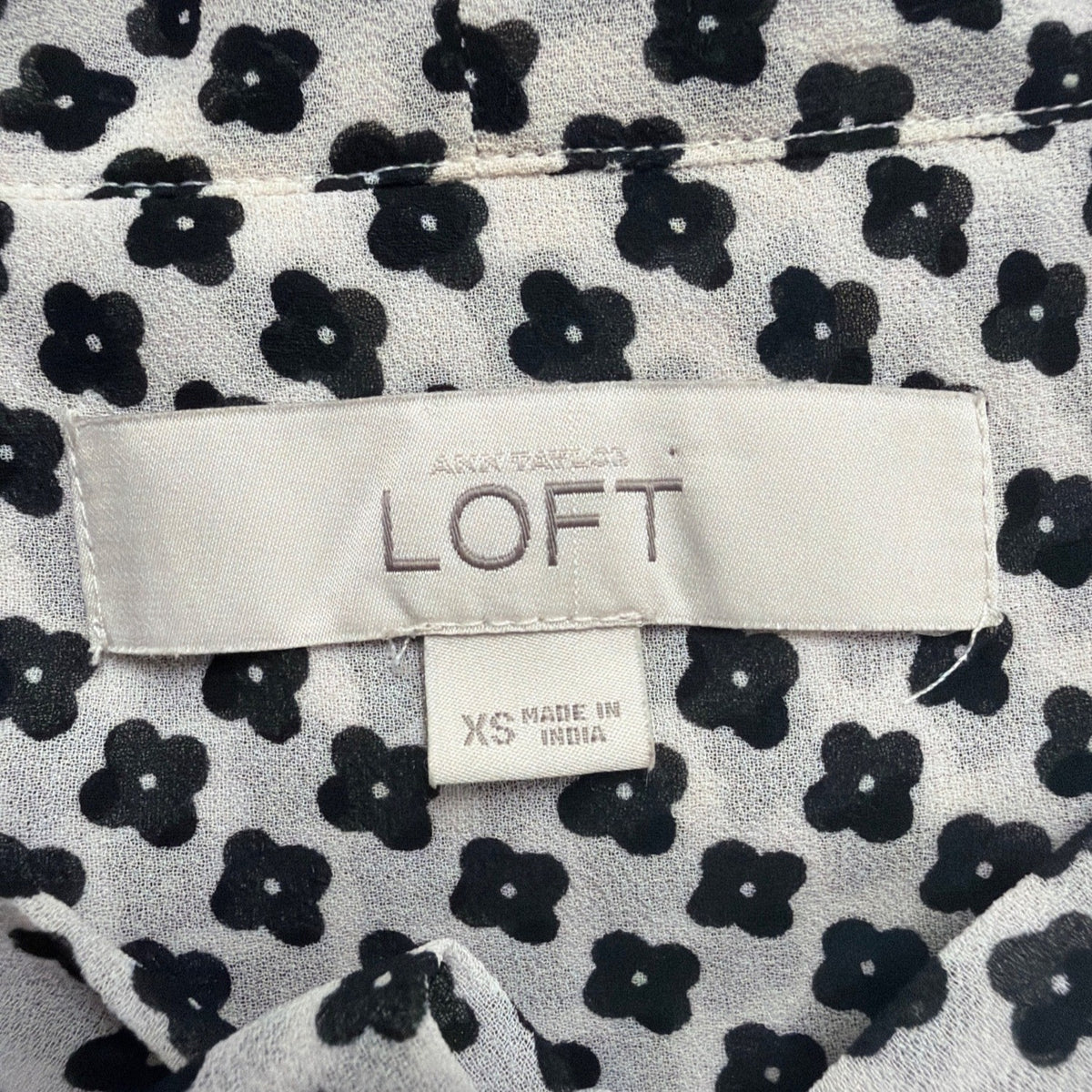 Ann Taylor Loft Womens White & Black Blouse Long Sleeve Floral Print Size XS