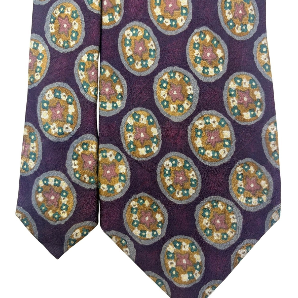 Omaggio By Robert Talbott Mens Purple Silk Floral Pattern Necktie Italy Design N