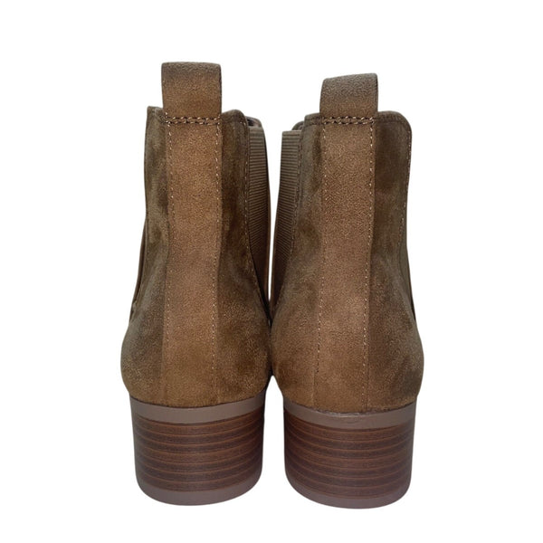 Soda Women’s Brown Faux Suede Slip-On Stacked Heel Chelsea Ankle Booties Sz 8.5