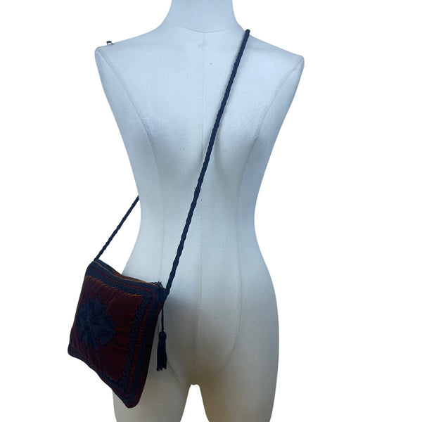 Women’s Orange & Black Velvet Embroidered Tassel Zipper Strap Crossbody Purse