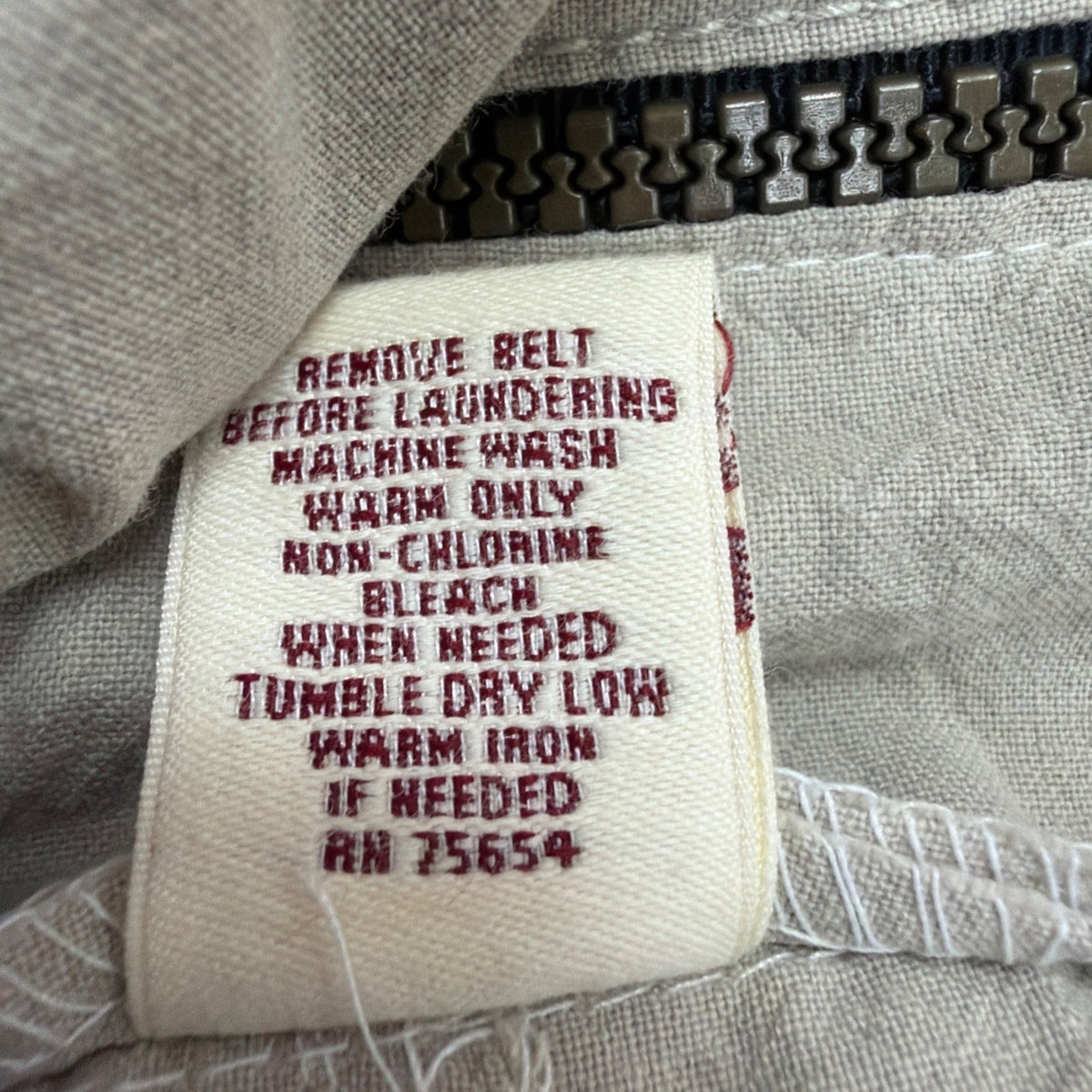 ONeill Kids Beige Bib Snow Pants Embroidered Patches Adjustable Straps Sz 10 New