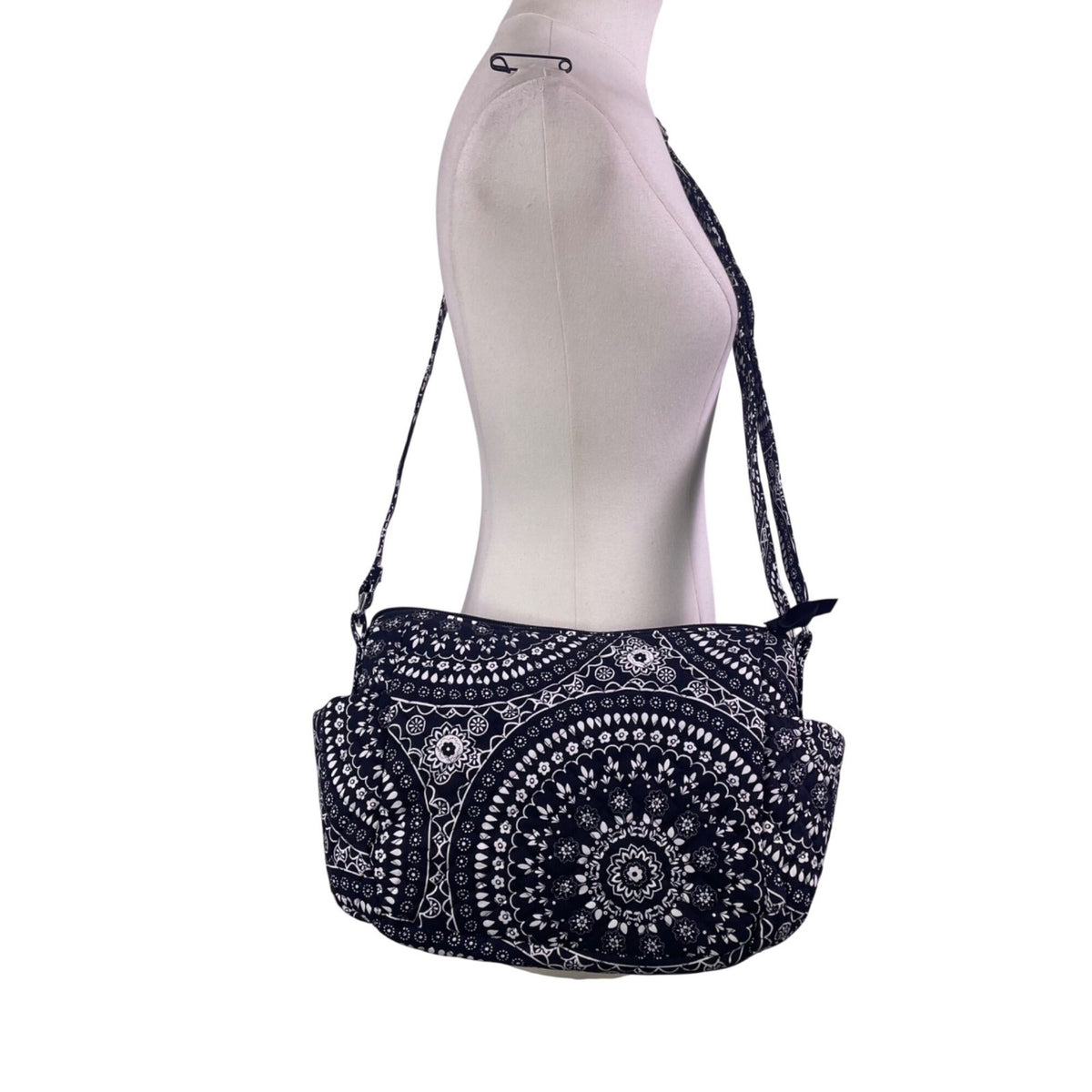 Vera Bradley Women’s Black Floral Mandala Pattern Adjustable Strap Crossbody Bag
