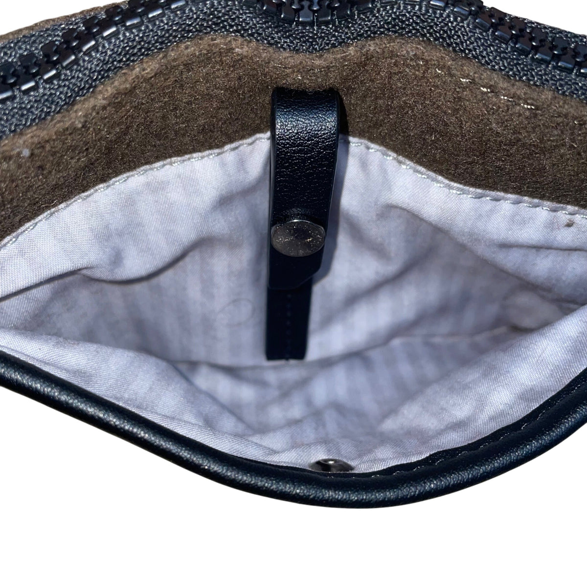 Sherpani Women’s Olive/Black Indie Wool With Leather Accents Backpack Sz M