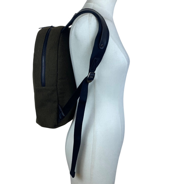 Sherpani Women’s Olive/Black Indie Wool With Leather Accents Backpack Sz M