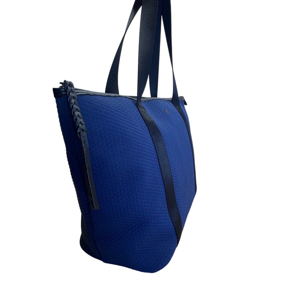Elliot Lucca Navy Textured Lining Black Straps & Zipper Closure Tote Bag Sz L