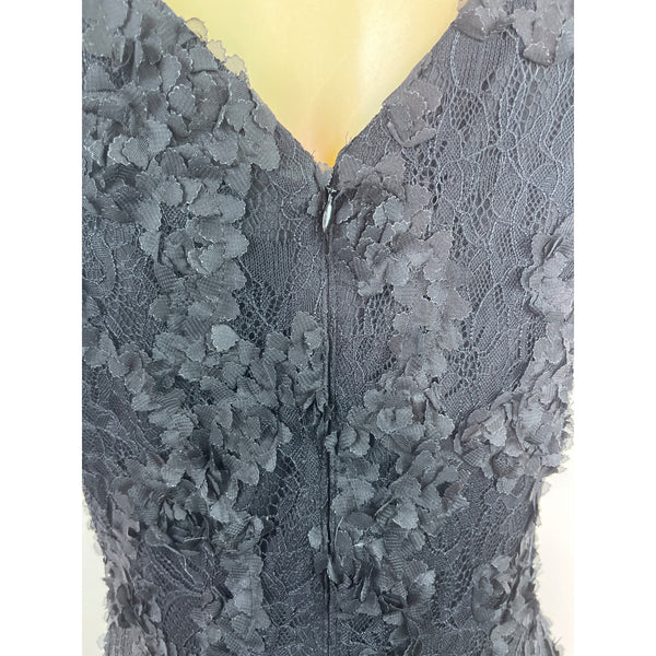 Xscape Black Lace Sleeveless Floral Cocktail Dress With Deep V-Neck Size 6