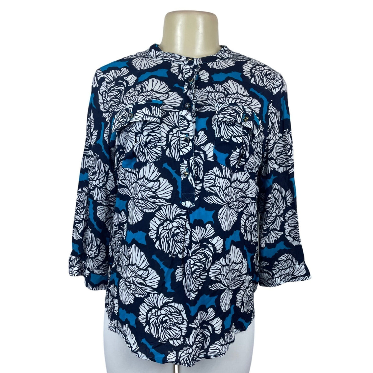 Stylus Women's Black White and Blue Floral Art Blouse Sz M -NWT