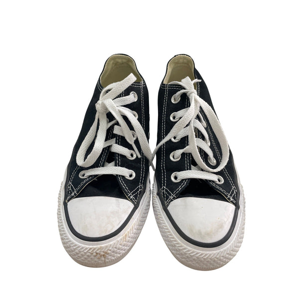 Converse Unisex Black Canvas Sneakers Lace-Up Low Top Size 4 Mens/6 Womens