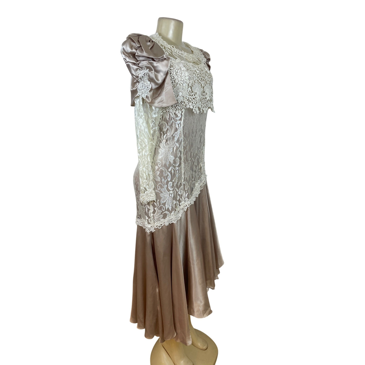 Vintage Cachet Women’s Beige & Ivory Lace Satin Puff Sleeve Midi Dress