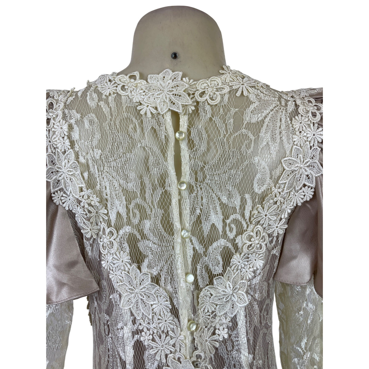 Vintage Cachet Women’s Beige & Ivory Lace Satin Puff Sleeve Midi Dress