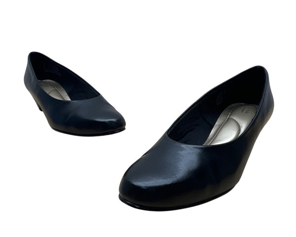 Soft Style Hush Puppies Women’s Black Faux Leather Low Heel Dress Shoes Size 9M