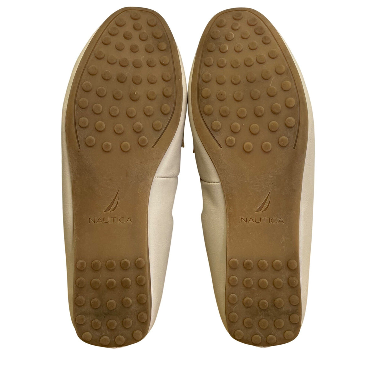 Nautica Womens Beige W/ Gold Chain Detail Slip-On Lunara Loafers Size 8