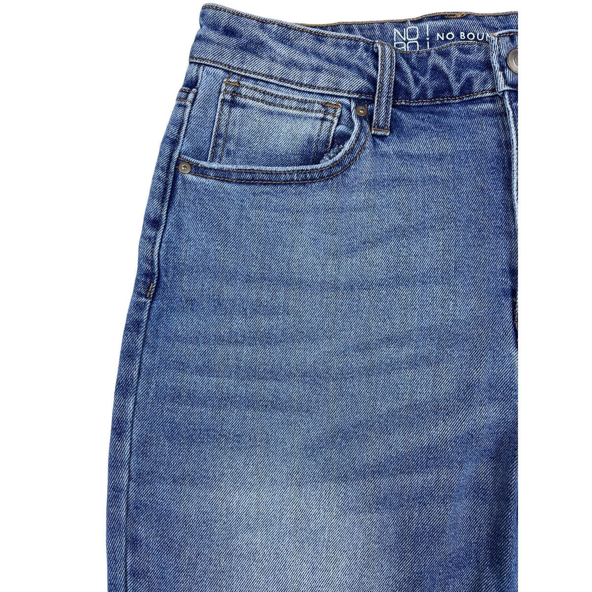 NOBO No Boundaries Women's High Rise Blue Jeans Distressed Medium Wash Sz 9 New