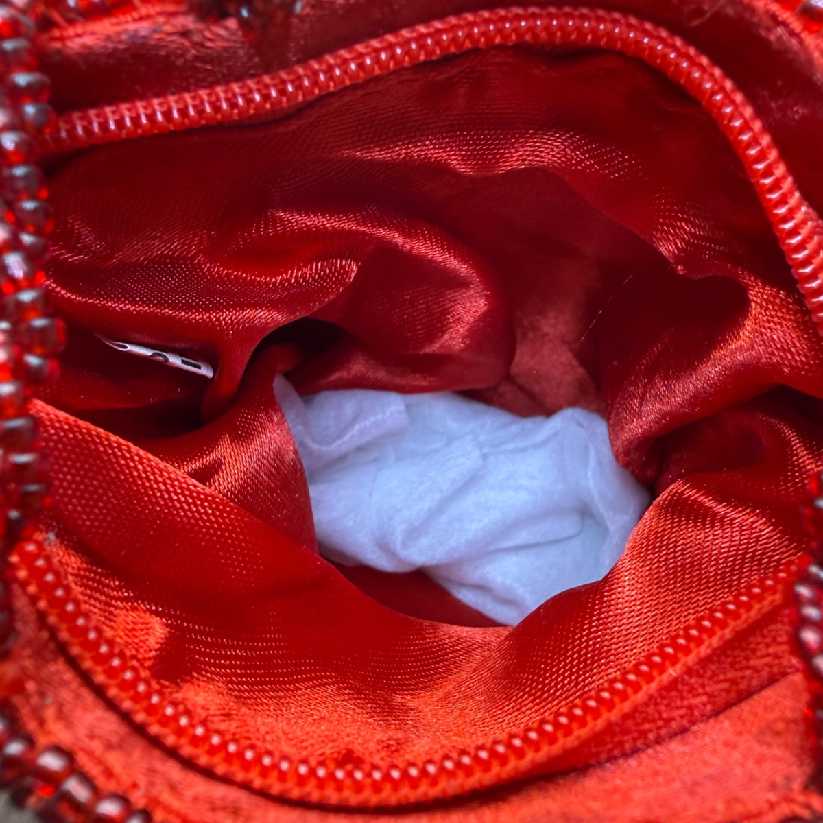 Beaded Christmas Tree Holiday Purse Red Green Handbag with Zipper & Handles