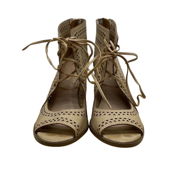 Restricted Womens Beige Peep-Toe Lace-Up Back Zipper Heeled Sandals Sz 8.5