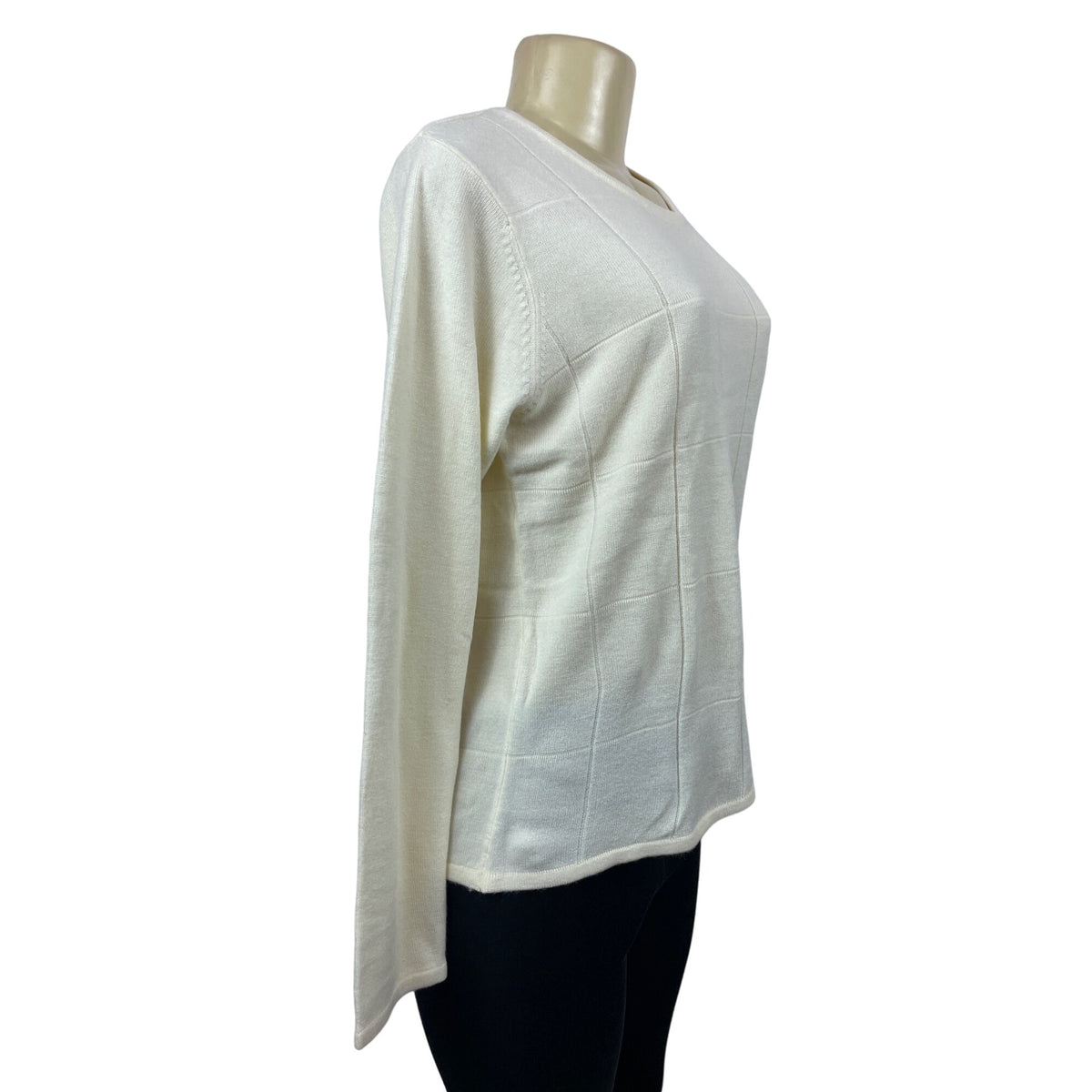 Designer Originals Women Luxelon White longsleeve Shirt Sz M  - NWT