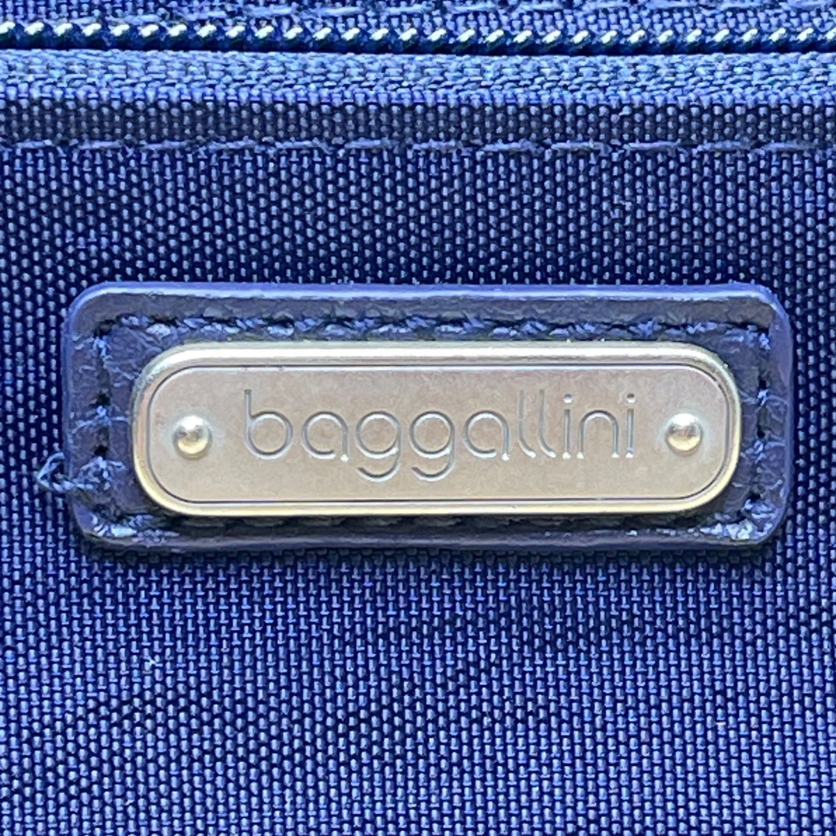 Baggallini Women’s Blue Nylon Multiple Pockets Adjustable Strap Travel Tote Bag