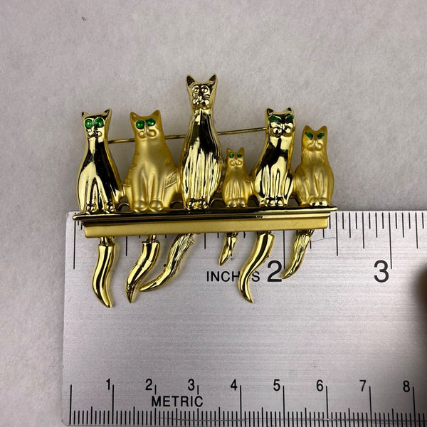 Gold Tone Cat Family Brooch Jewelry Green Eye Accents Vintage Style Pin