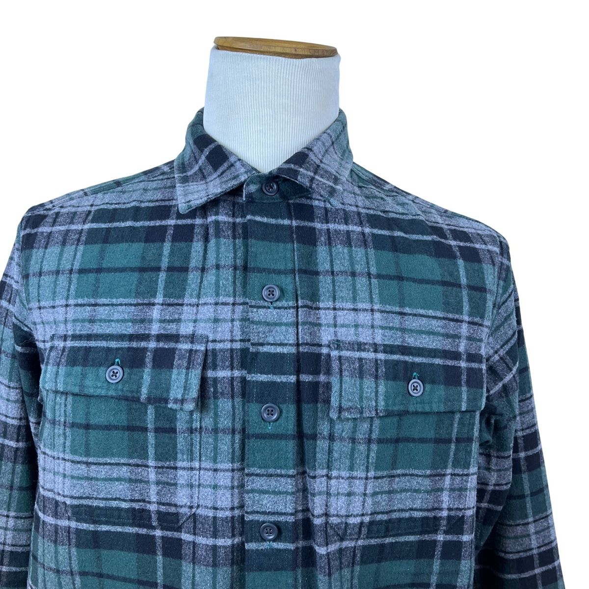L.L.Bean Mens Green Plaid Chamois Cloth Shirt Traditional Fit Size L
