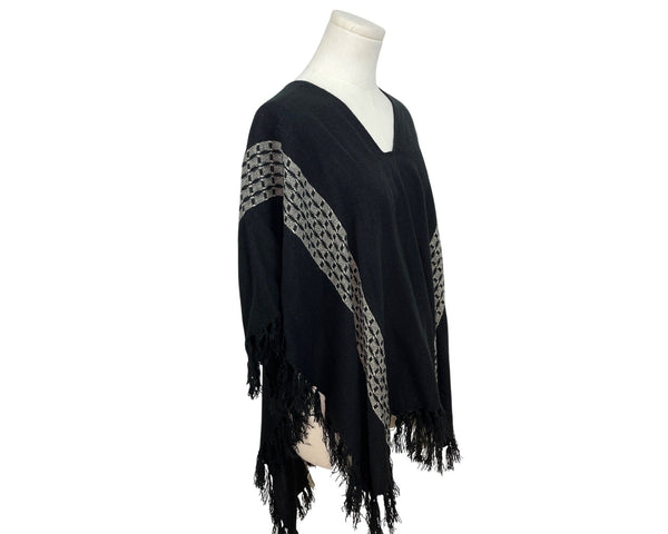 Francescas Black & Grey Poncho Wrap With Fringe & V-Neck Hem One Size - New