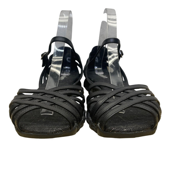 Skechers Women’s Black Strappy Cushioned Sole Open Toe Flat Sandals