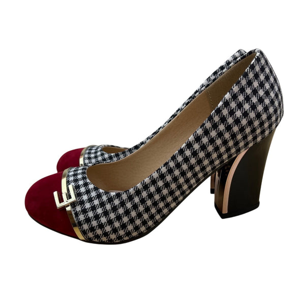 Women’s Houndstooth & Red Cap Toe With Gold Accent Pumps Size 38 (US 7.5)