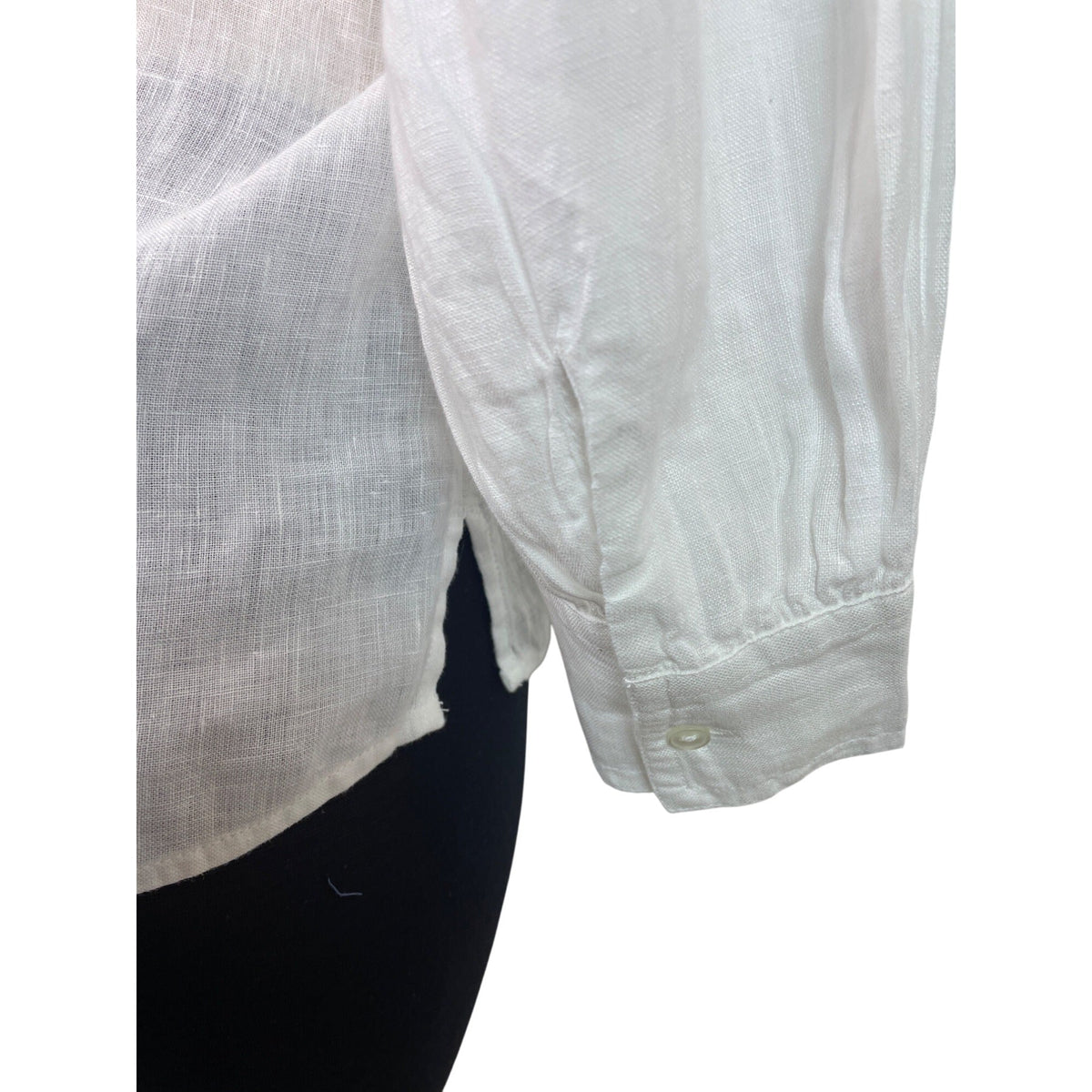 Chapter Club Women’s White Long-Sleeve Blouse With Split Neckline Size S - New
