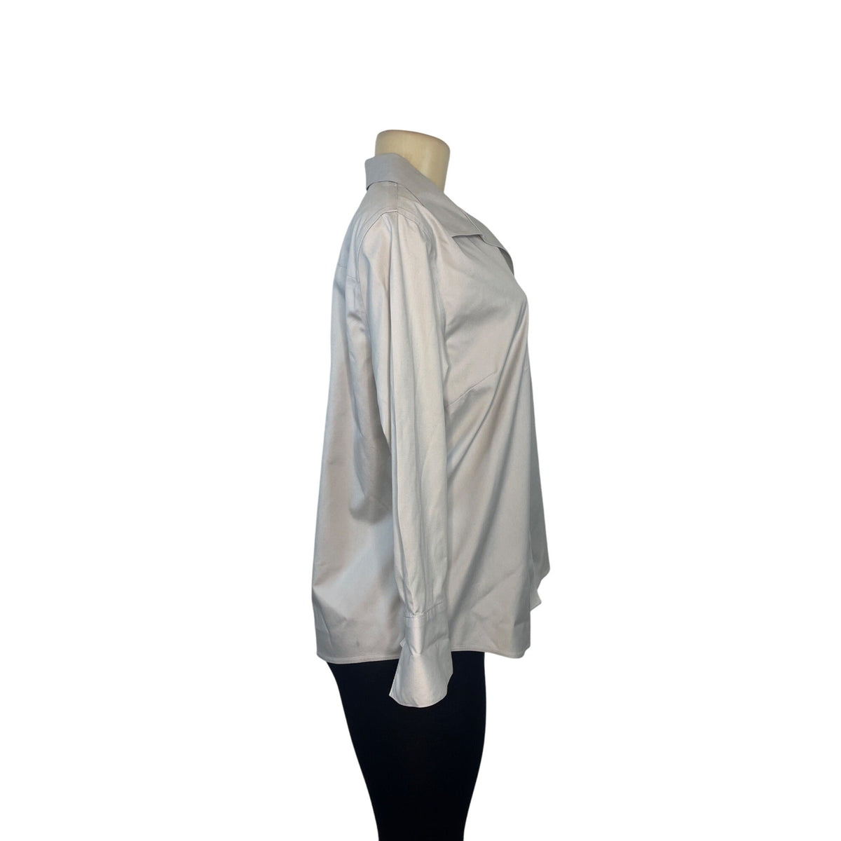 Chicos No-Iron 3/4 Sleeve Button-Up Shirt Size 2 100% Cotton Light Gray Womens