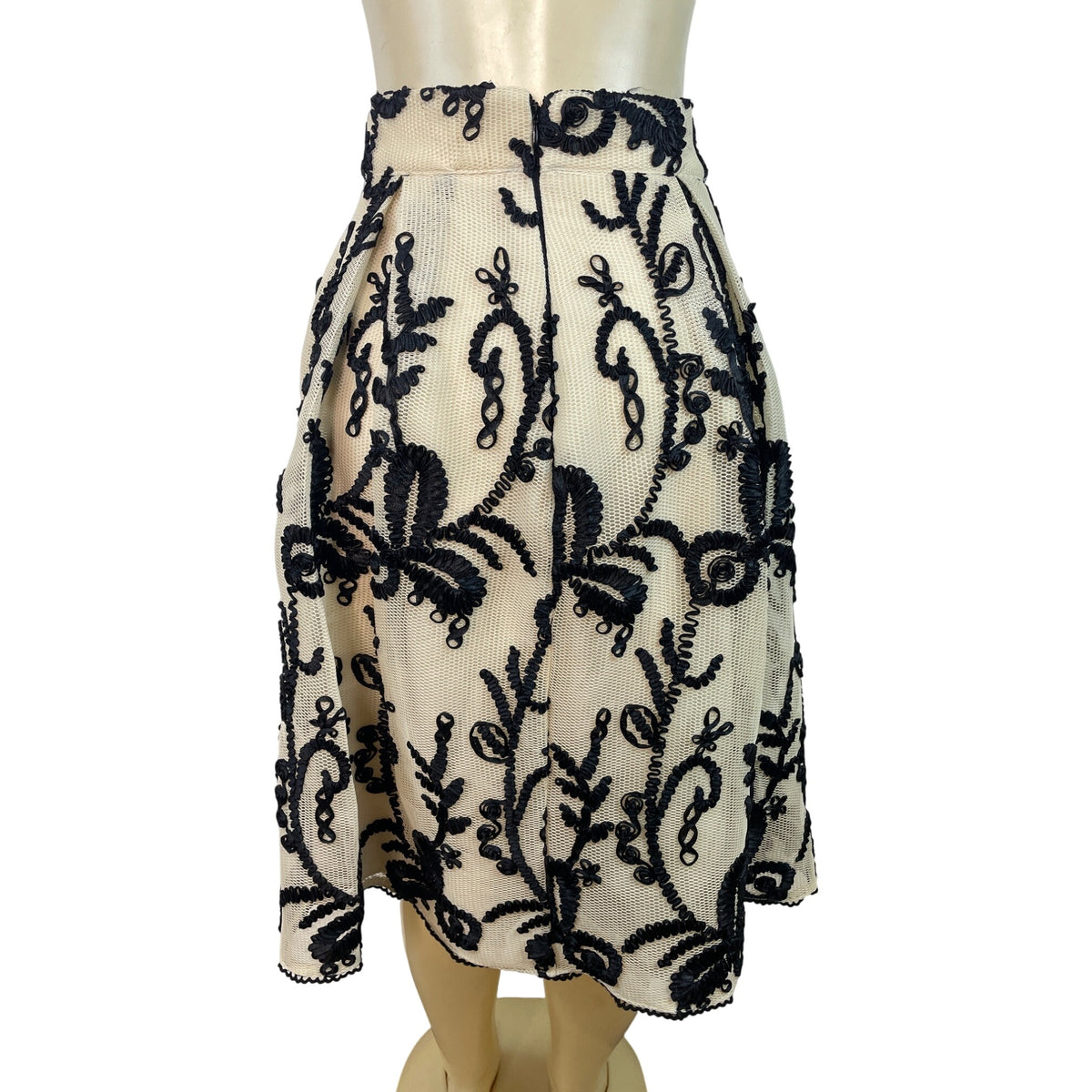 DRA Los Angeles Mesh Lace Overlay Midi Skirt With Black Embroidery Sz M