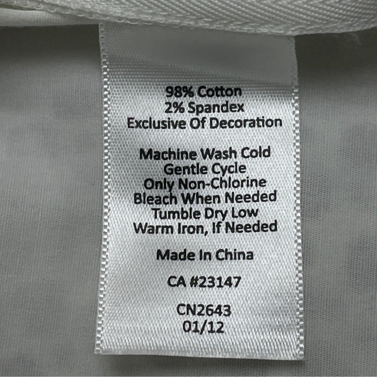 Talbots Womens White Sleeveless Zip Up Top with Embroidered Front Panel Size 18W