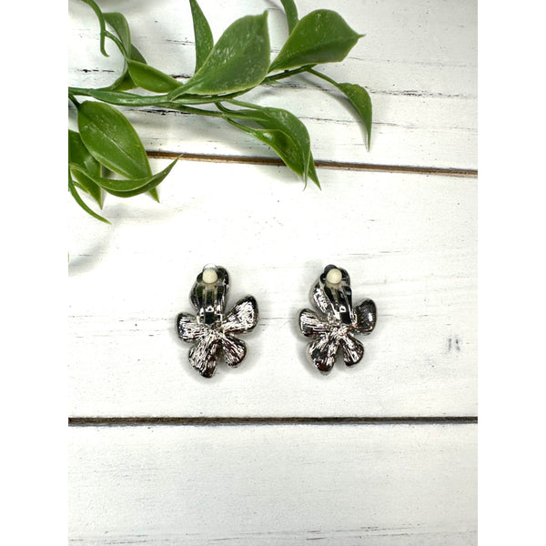 Vintage Silver Tone Flower Clip On Earrings