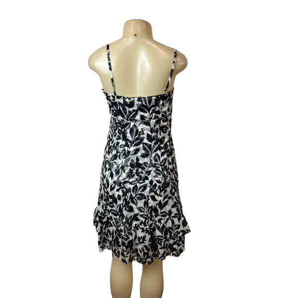 White House Black Market Sz 4 Silk Black And White Womens Dress