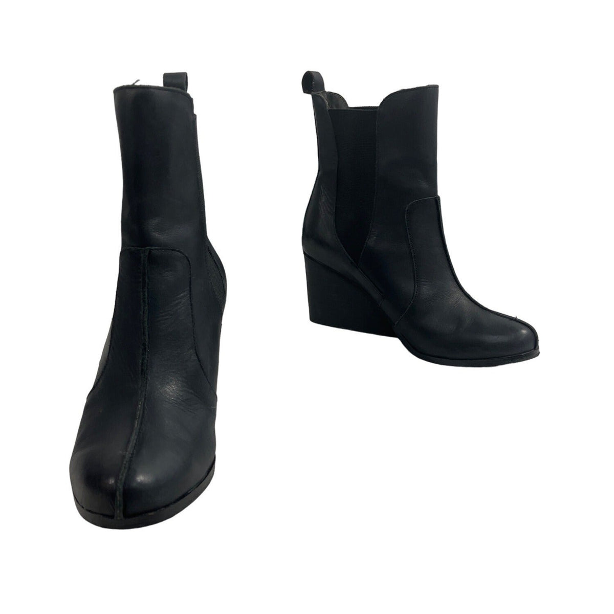 Max Studio Women's Black Leather Idol Wedge Ankle Booties Sz 8.5 M
