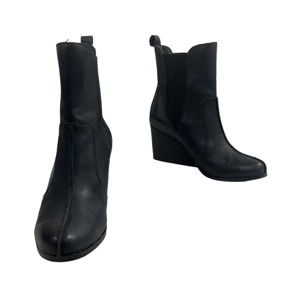 Max Studio Women's Black Leather Idol Wedge Ankle Booties Sz 8.5 M