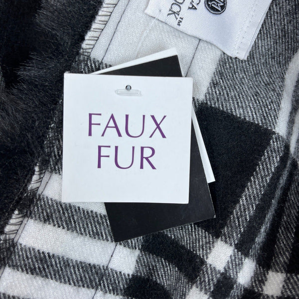 Women One SIze Faux Fur Jessica McClintock Black and White Plaid Shawl - New