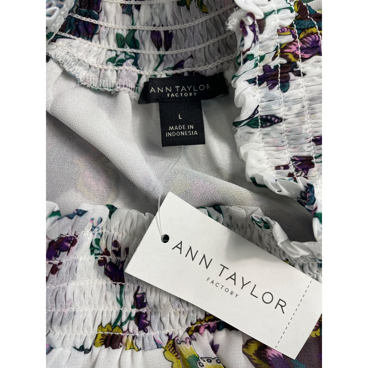 Ann Taylor Women’s White Multicolor Floral Pattern Long Sleeve Shirt Size L