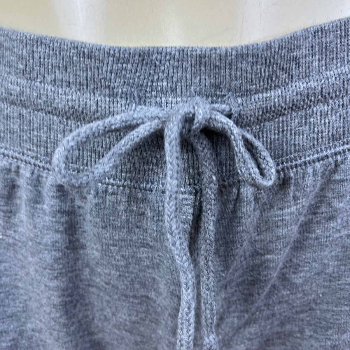 Cozy Zoe Women’s Heather Gray Lounge Set W/ Red Plaid Star and Shorts Sz S - New