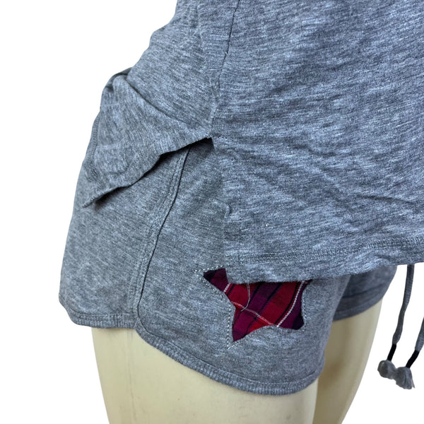 Cozy Zoe Women’s Heather Gray Lounge Set W/ Red Plaid Star and Shorts Sz S - New