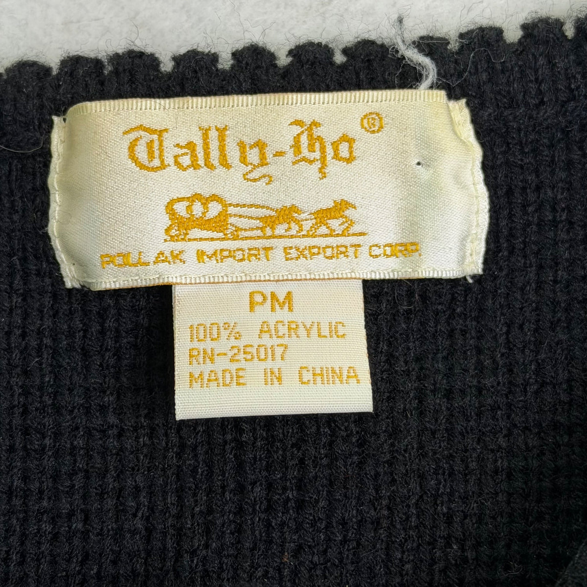 Vintage Tally-Ho Black Cardigan Sweater Holly Leaf Embroidery Button Front Sz PM