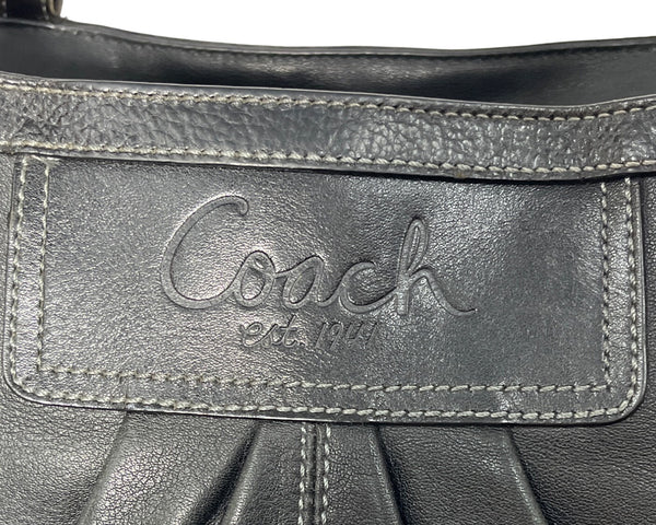 Coach East West Gallery pleated Leather Silver Tone Detail Shoulder Bag Sz M